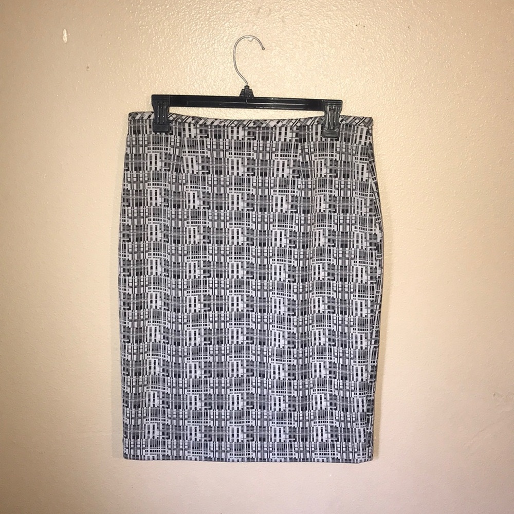NWT Calvin Klein Skirt